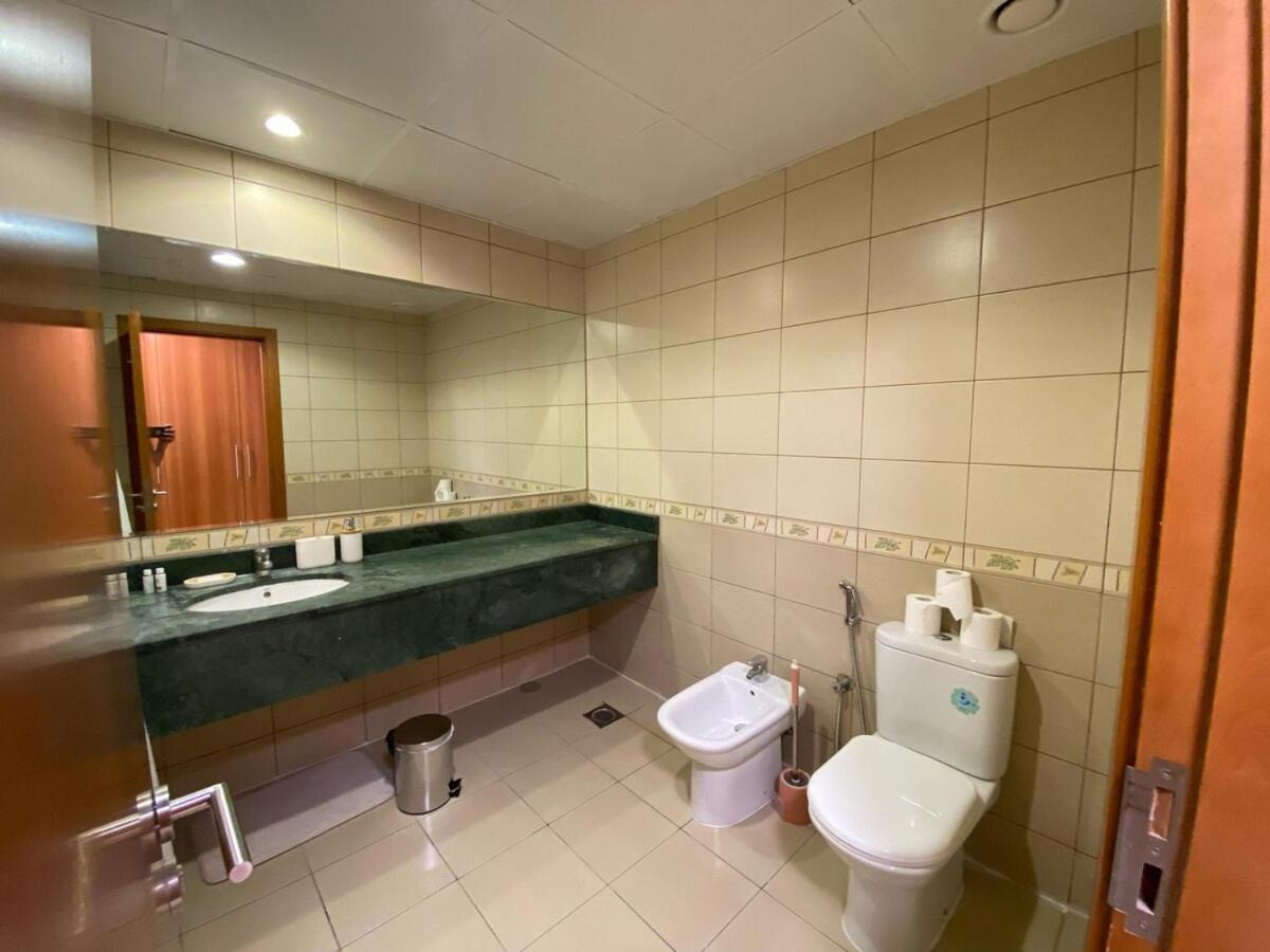 Modern 2 Bhk In *