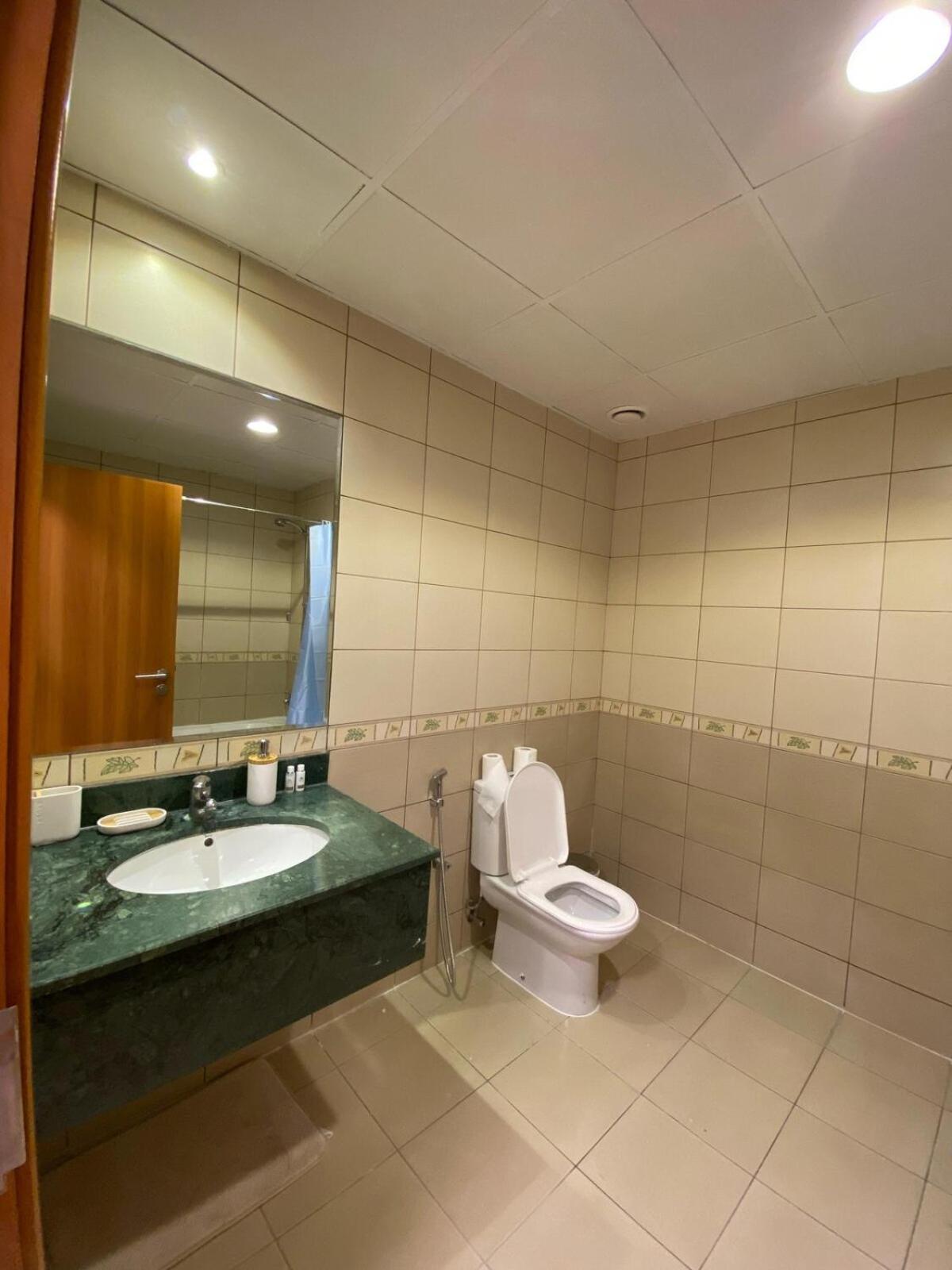 Modern 2 Bhk In Dubai